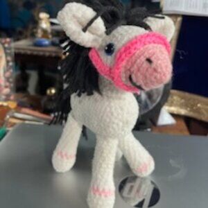 8" White Horse with black mane and tail